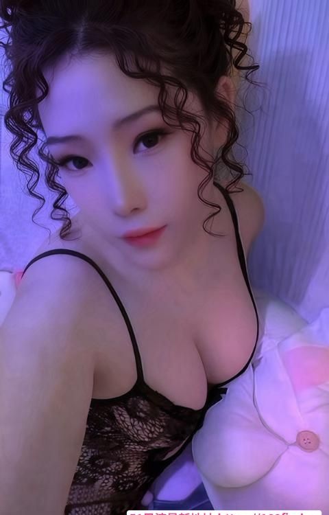 妩媚风骚轻熟女-51